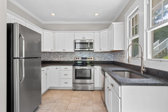 1317 Hixson Pike, Chattanooga, TN 37405
