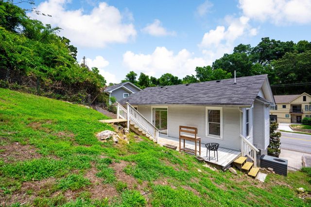 1317 Hixson Pike, Chattanooga, TN 37405