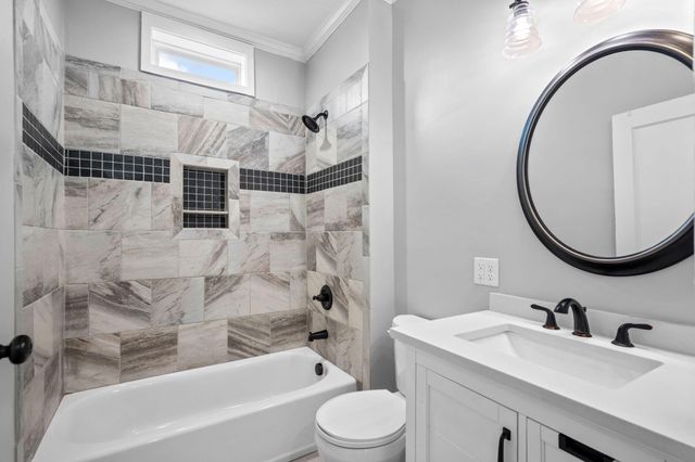 1317 Hixson Pike, Chattanooga, TN 37405