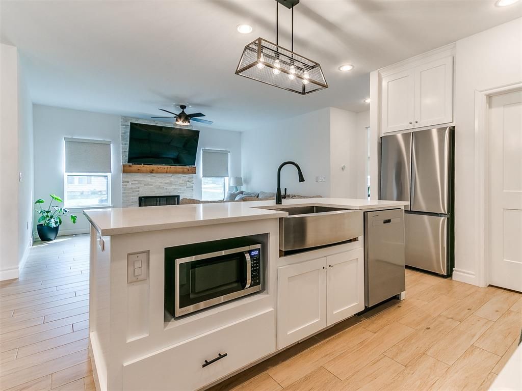 Image 20 of property listing at 1027 S 7th Street, Chickasha, OK 73018