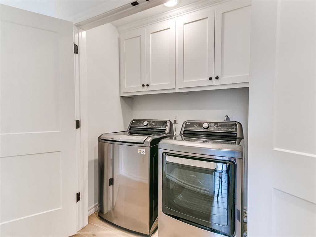 Image 27 of property listing at 1027 S 7th Street, Chickasha, OK 73018