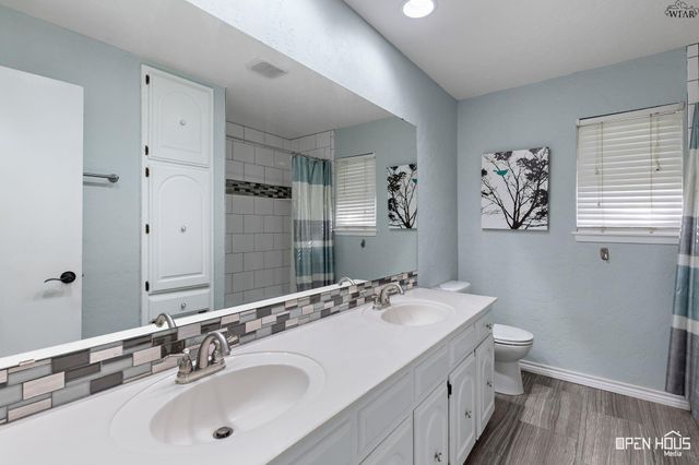 1410 SIOUX LANE, Burkburnett, TX 76354