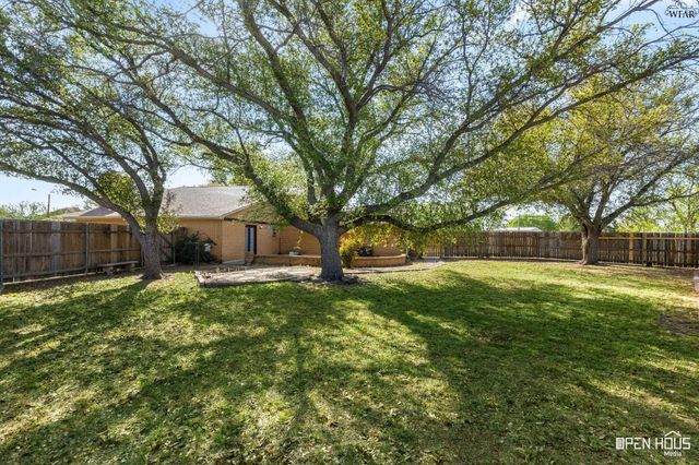 1410 SIOUX LANE, Burkburnett, TX 76354