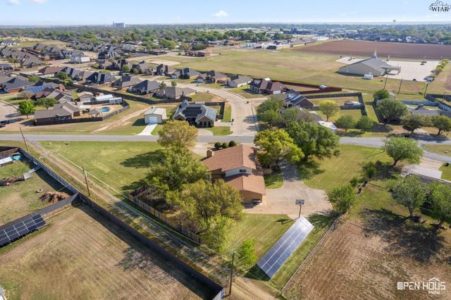 1410 SIOUX LANE, Burkburnett, TX 76354