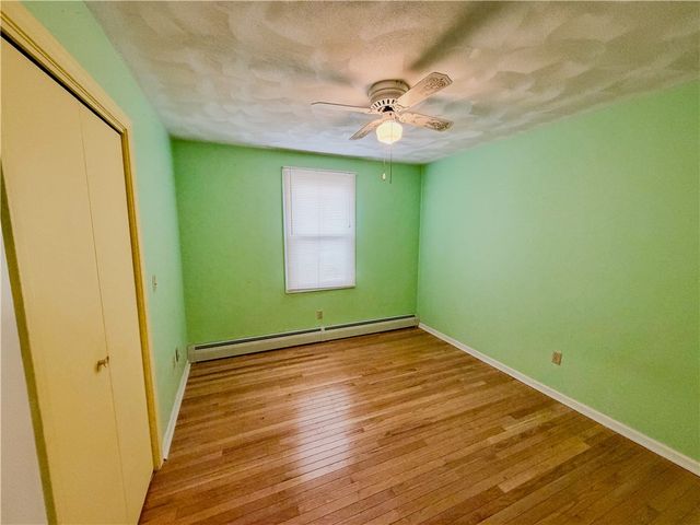 5 Barnes Avenue, Johnston, RI 02919