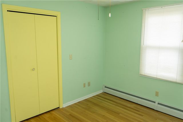 5 Barnes Avenue, Johnston, RI 02919
