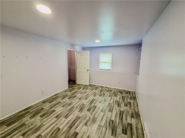 5 Barnes Avenue, Johnston, RI 02919