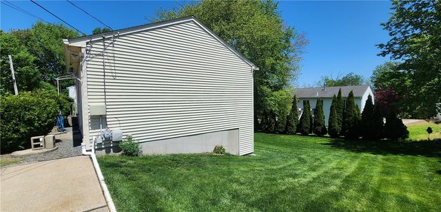 5 Barnes Avenue, Johnston, RI 02919
