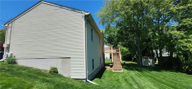 5 Barnes Avenue, Johnston, RI 02919