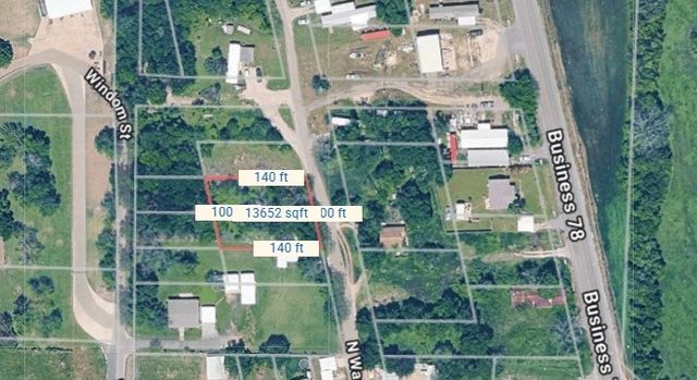 13 N washington Street, Farmersville, TX 75442