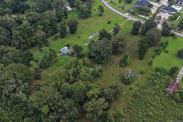 11103 Buddy Ellis Rd, Denham Springs, LA 70726