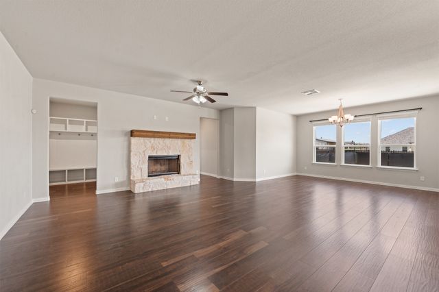 6304 Rustic Edge Street, Godley, TX 76044