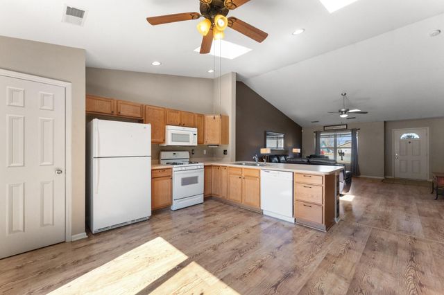 4401 W 73rd Court, Merrillville, IN 46410