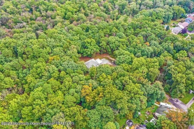 2557 Huckleberry Road, Manchester, NJ 08759