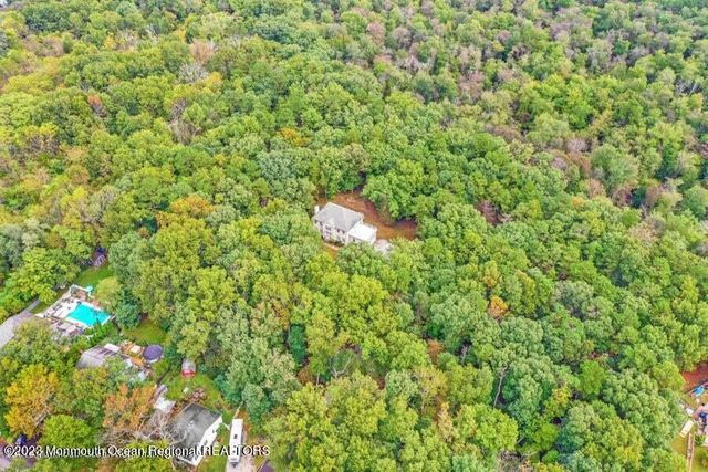 2557 Huckleberry Road, Manchester, NJ 08759