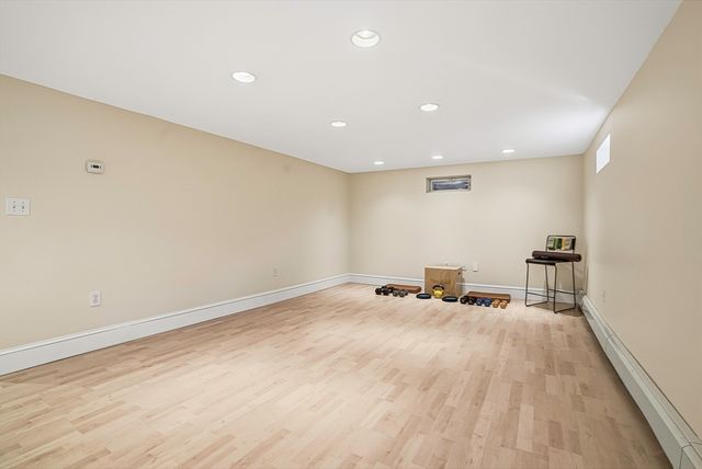 6 Hickory Lane, Upton, MA 01568