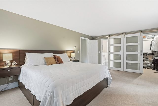 6 Hickory Lane, Upton, MA 01568