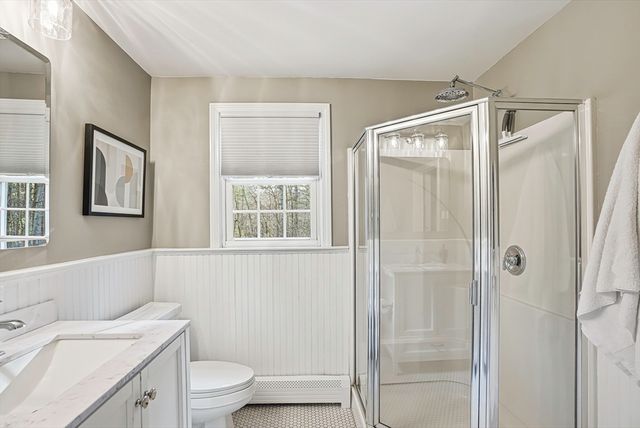 6 Hickory Lane, Upton, MA 01568