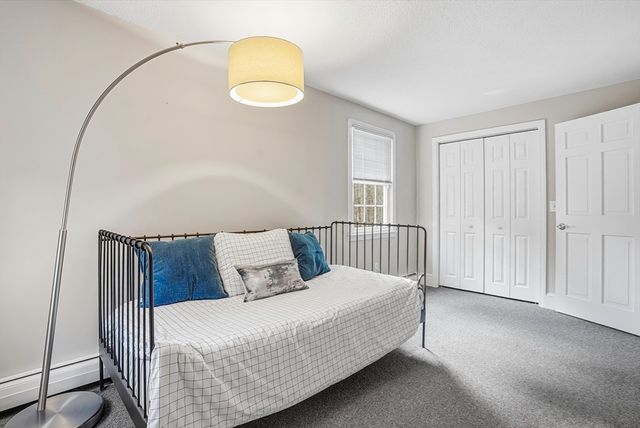 6 Hickory Lane, Upton, MA 01568