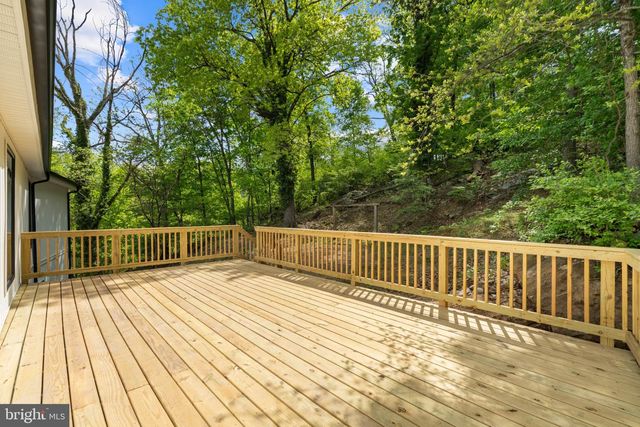 1550 DRUMMER HILL RD, Front Royal, VA 22630