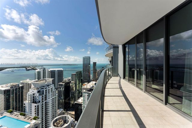 1000 Brickell Plz PH6108, Miami, FL 33131
