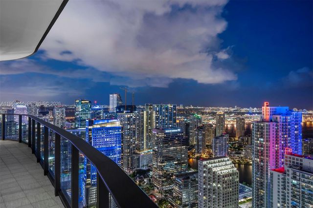 1000 Brickell Plz PH6108, Miami, FL 33131