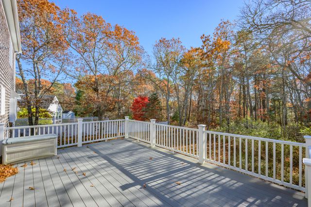 34 McKenna Ridge Road, East Falmouth, MA 02536