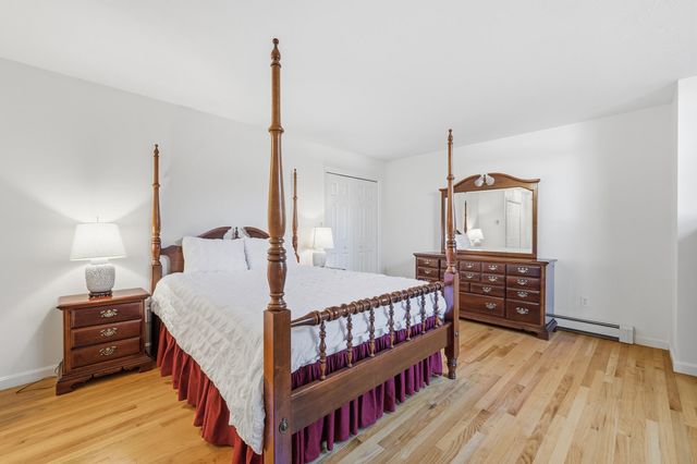 34 McKenna Ridge Road, East Falmouth, MA 02536