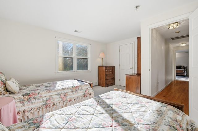 34 McKenna Ridge Road, East Falmouth, MA 02536