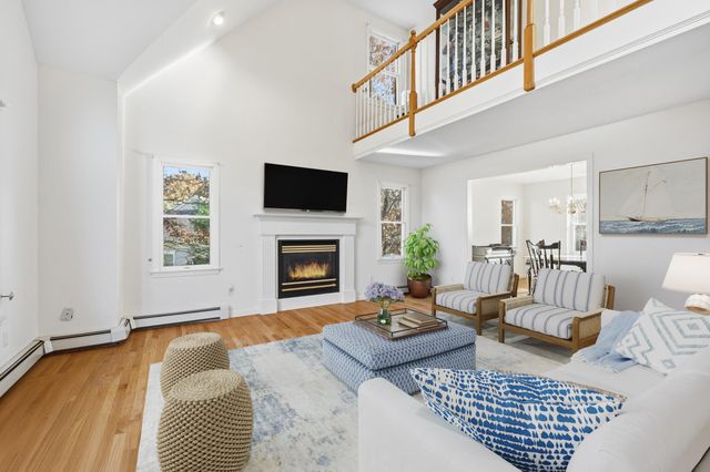 34 McKenna Ridge Road, East Falmouth, MA 02536