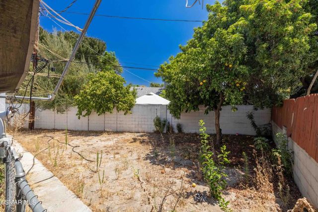 7802 Arcola Avenue, Sun Valley, CA 91352