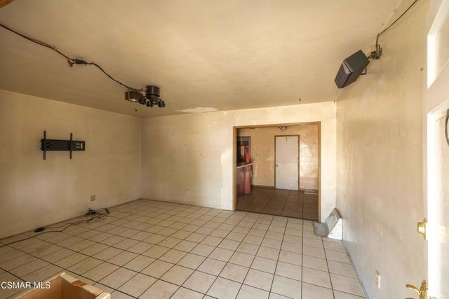 7802 Arcola Avenue, Sun Valley, CA 91352