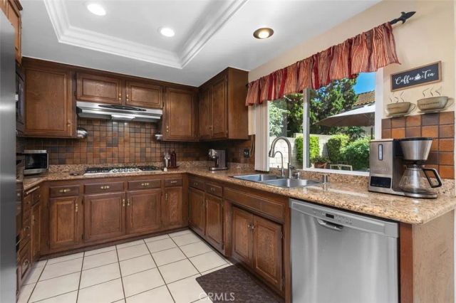 512 Loyola, Placentia, CA 92870