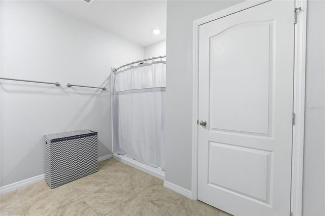 2557 SHAMROCK STREET, Tavares, FL 32778