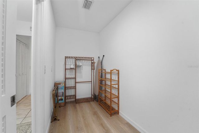 4906 W SAN RAFAEL STREET, Tampa, FL 33629