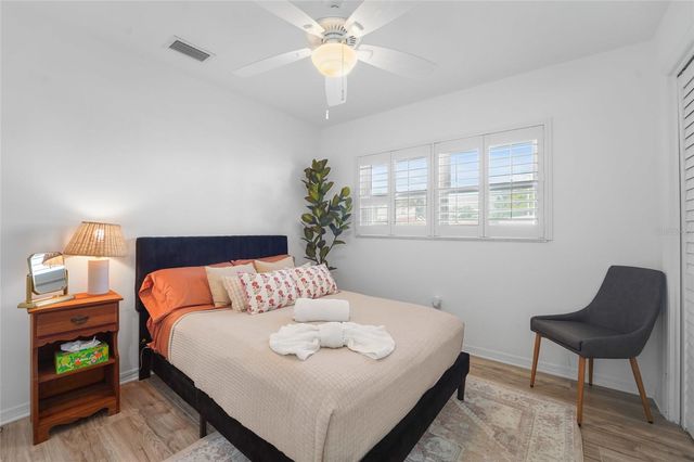 4906 W SAN RAFAEL STREET, Tampa, FL 33629