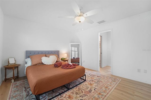 4906 W SAN RAFAEL STREET, Tampa, FL 33629