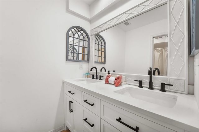 4906 W SAN RAFAEL STREET, Tampa, FL 33629