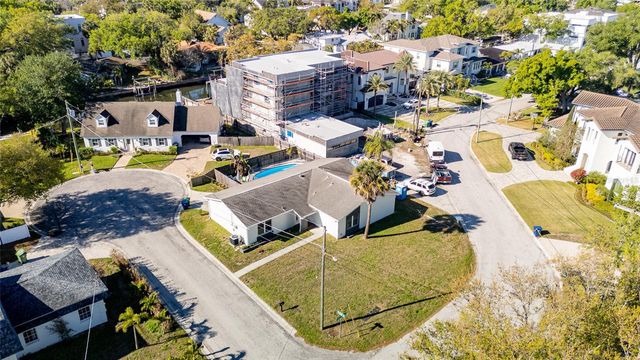 4906 W SAN RAFAEL STREET, Tampa, FL 33629