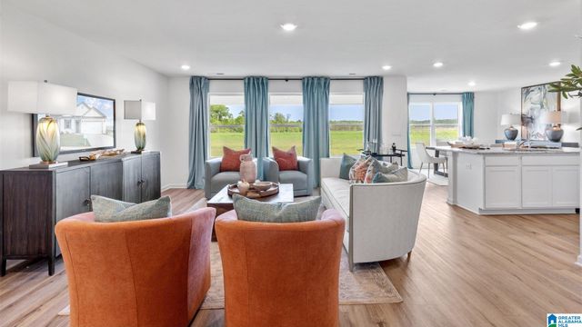 205 MILL POINT CIRCLE, Calera, AL 35040