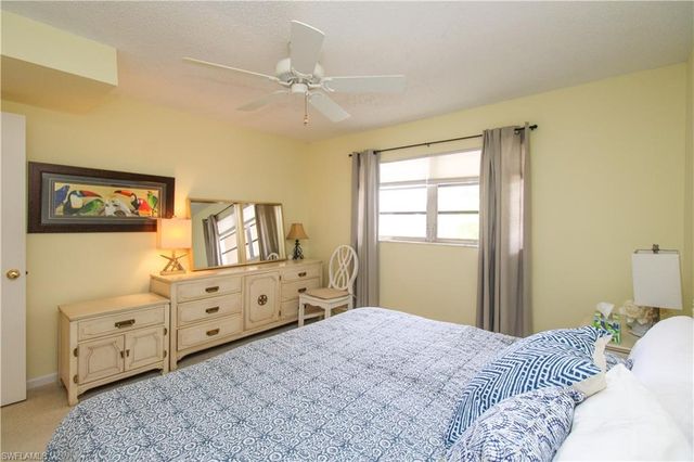 1020 Palm View DR # C104, Naples, FL 34110