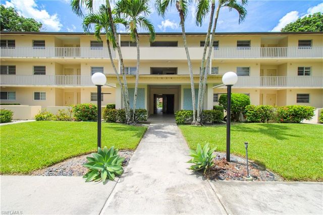 1020 Palm View DR # C104, Naples, FL 34110