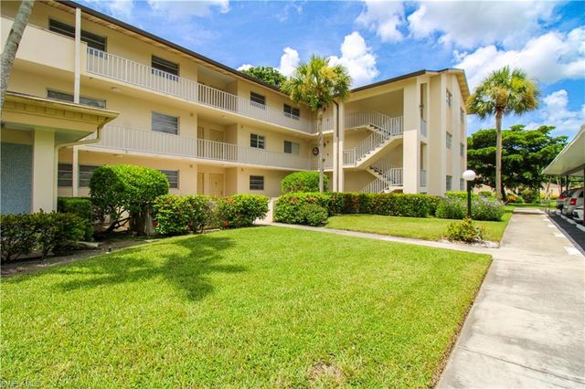 1020 Palm View DR # C104, Naples, FL 34110