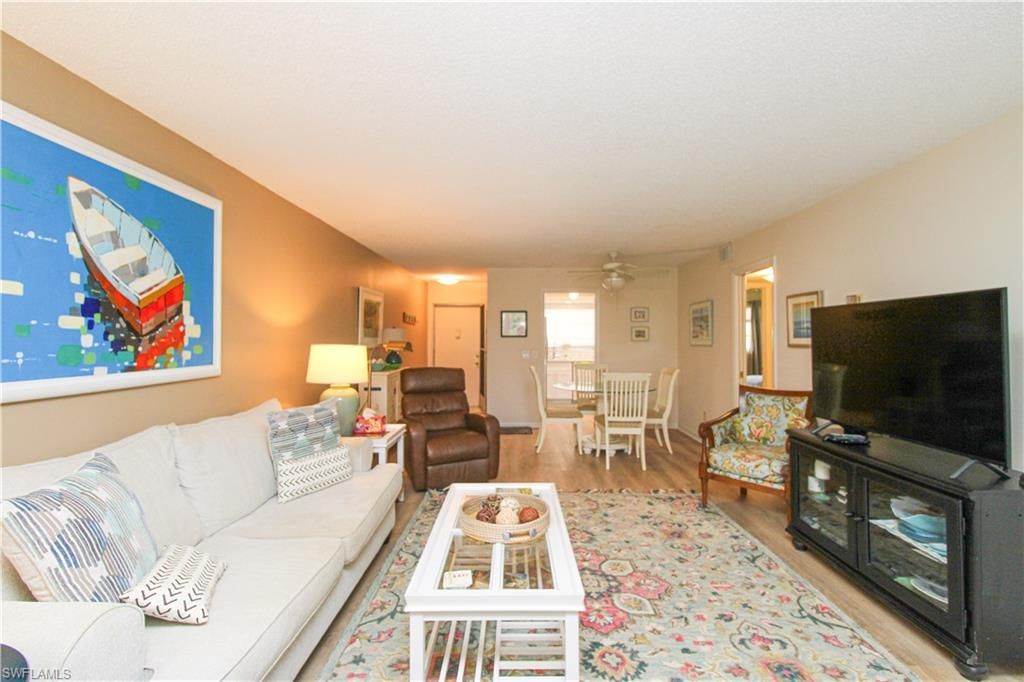 1020 Palm View DR # C104, Naples, FL 34110