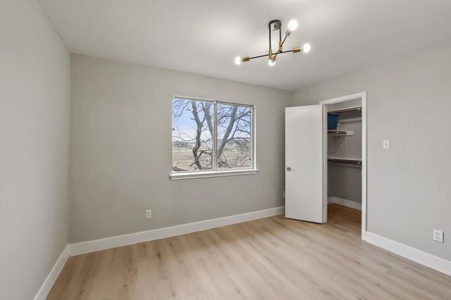 1813 Whirlwind TRL, Round Rock, TX 78664