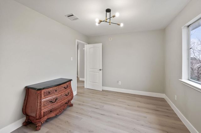 1813 Whirlwind TRL, Round Rock, TX 78664