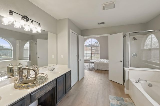 1813 Whirlwind TRL, Round Rock, TX 78664