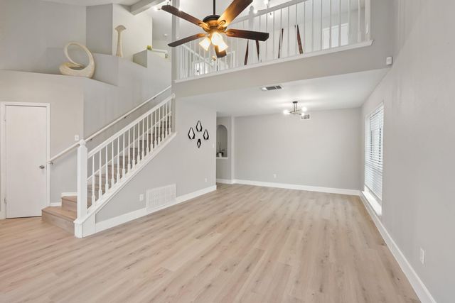 1813 Whirlwind TRL, Round Rock, TX 78664