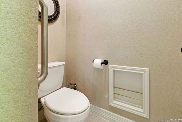 630 Colosseo, San Antonio, TX 78253