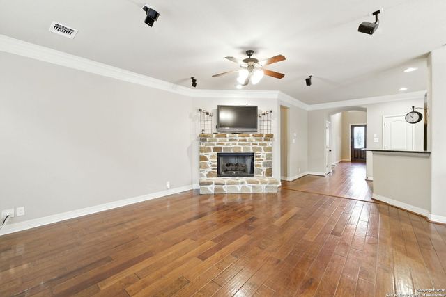 630 Colosseo, San Antonio, TX 78253